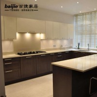 百捷家居貴陽現(xiàn)代輕奢不銹鋼櫥柜品牌招商別墅整體櫥柜餐邊柜中島臺(tái)工廠定制防水不銹鋼臺(tái)面